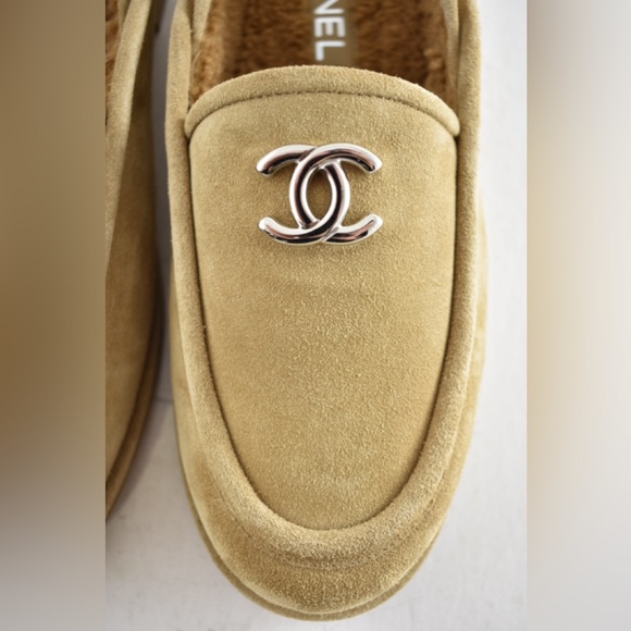 Chanel Dark Beige Suede Shearling CC Moccasin Ballet Slingback Loafer Flat 41 - Picture 7 of 16